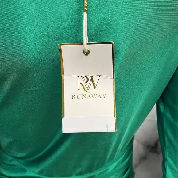 Runaway Kelly Green, long sleeve dress - Picture 5 of 10